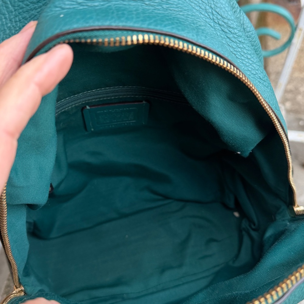 #coach back pack - Picture 5 of 10